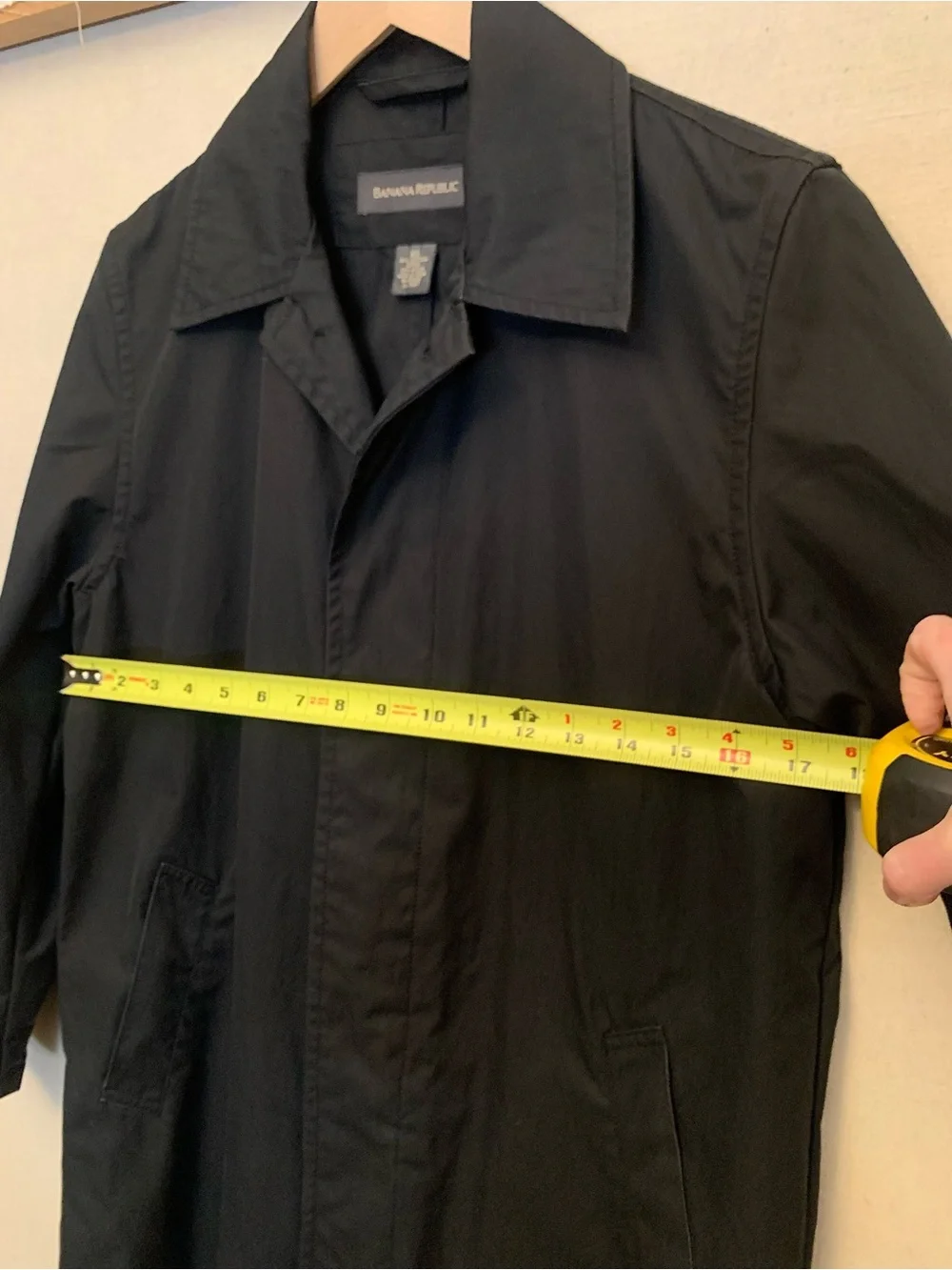 Vintage Banana Republic Black Men's/Unisex Single-Breasted Trench Coat, Size SX